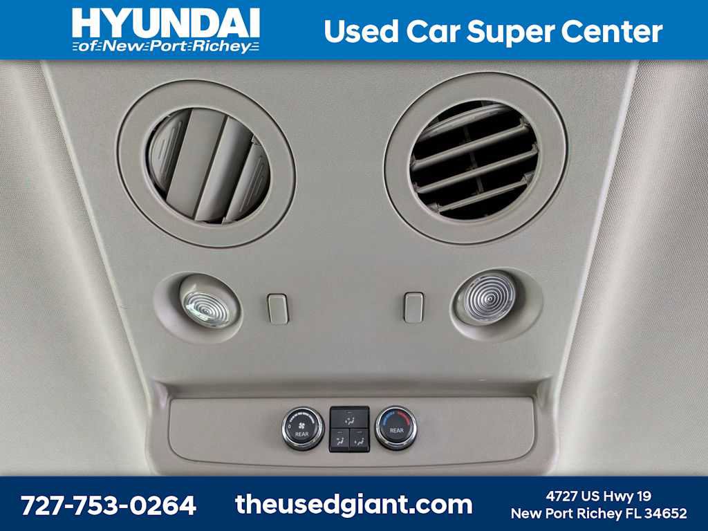 Used 2014 Nissan Armada SL image 20