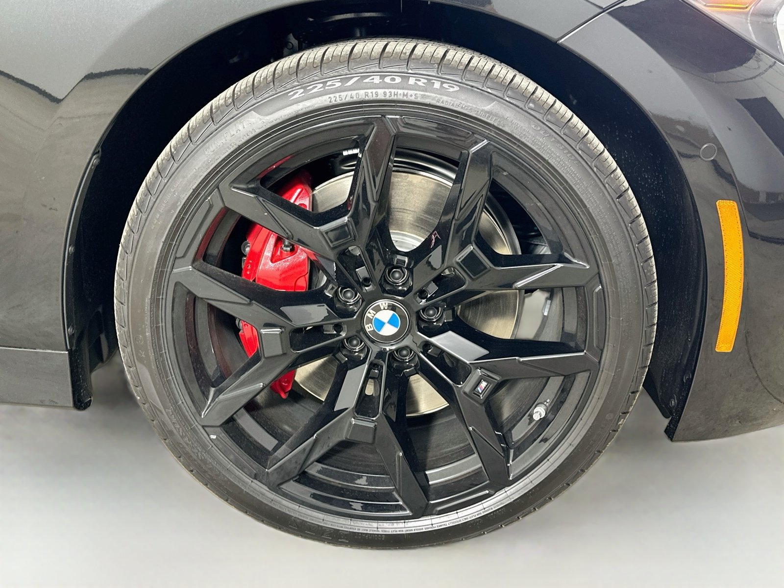 New 2026 BMW 330i xDrive Sedan w/ M Sport Package AWD/4WD image 10