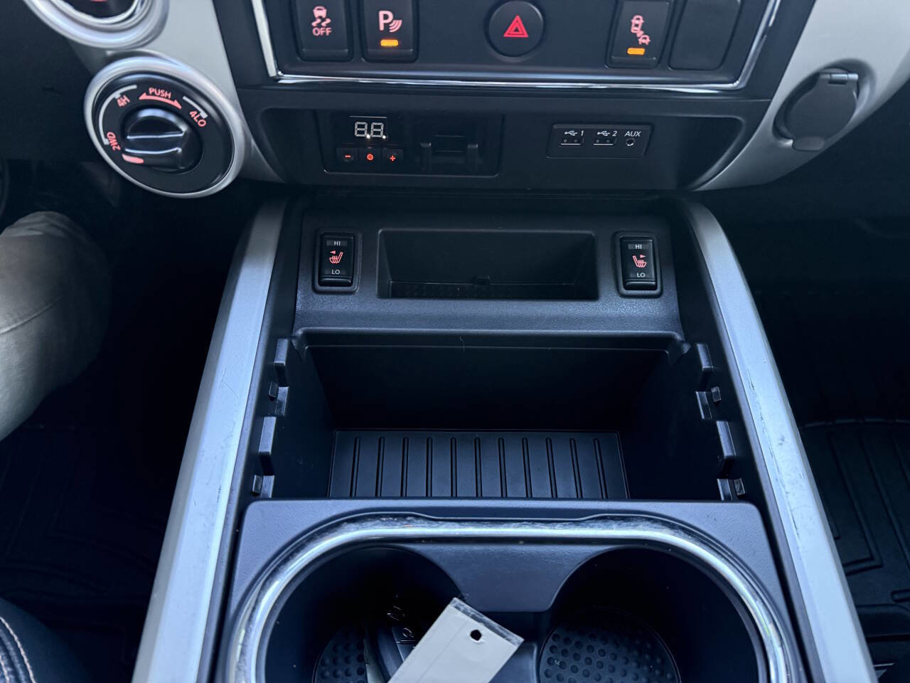 Used 2019 Nissan Titan SL w/ Texas Titan Edition image 22