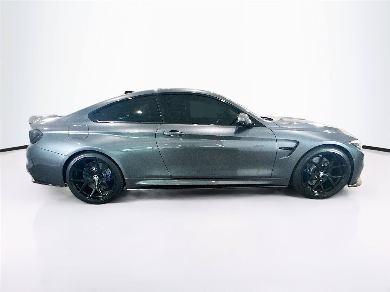Used 2019 BMW M4 Coupe w/ Competition Package RWD image 32