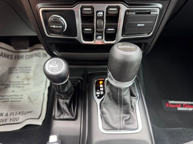 Certified 2024 Jeep Gladiator Sport image 16