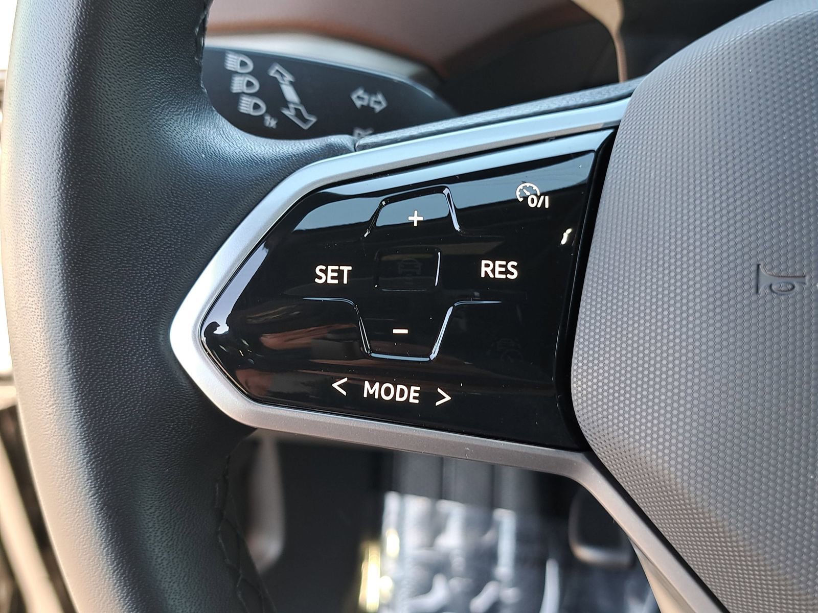 Certified 2023 Volkswagen ID.4 2WD image 16