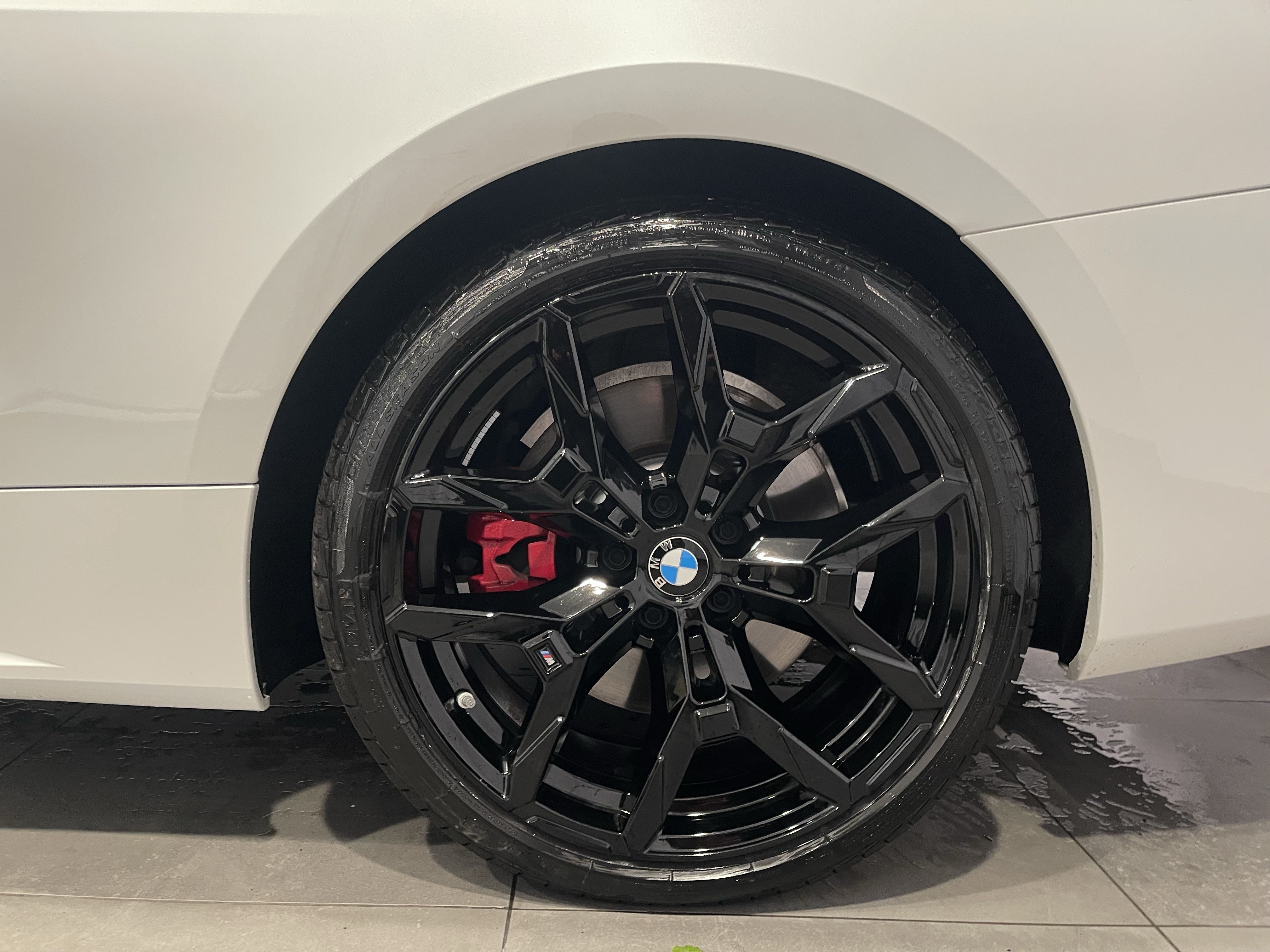 Used 2027 BMW M440i Convertible RWD image 8
