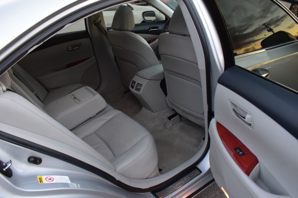 Used 2009 Lexus ES 350 FWD image 26