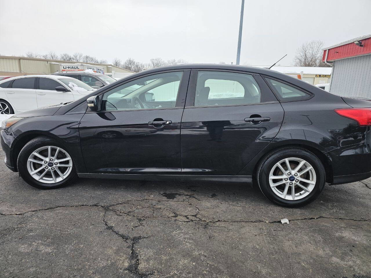 Used 2016 Ford Focus SE image 9