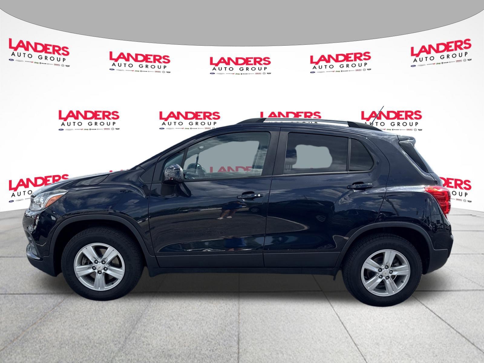 Used 2022 Chevrolet Trax LT w/ Driver Confidence Package AWD/4WD image 6