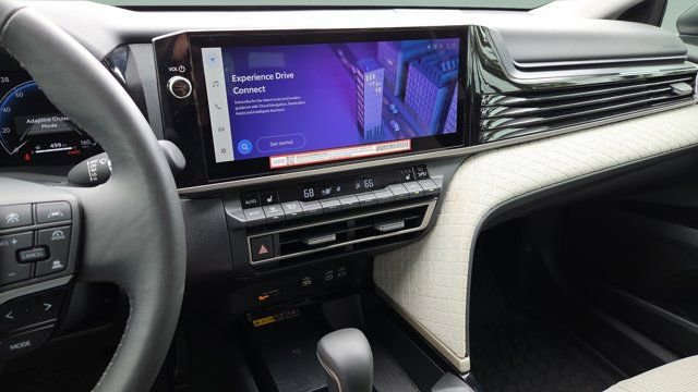 Certified 2025 Toyota Camry XLE image 23