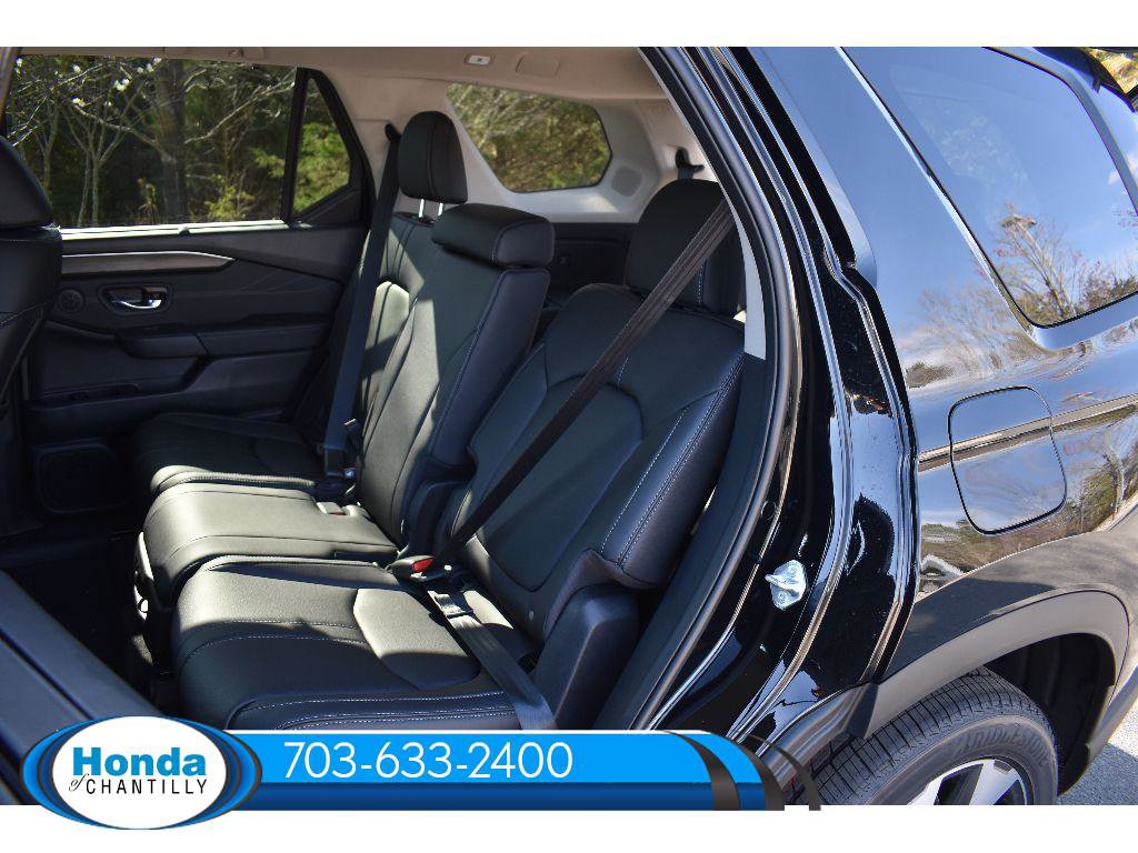New 2026 Honda Pilot Touring image 30