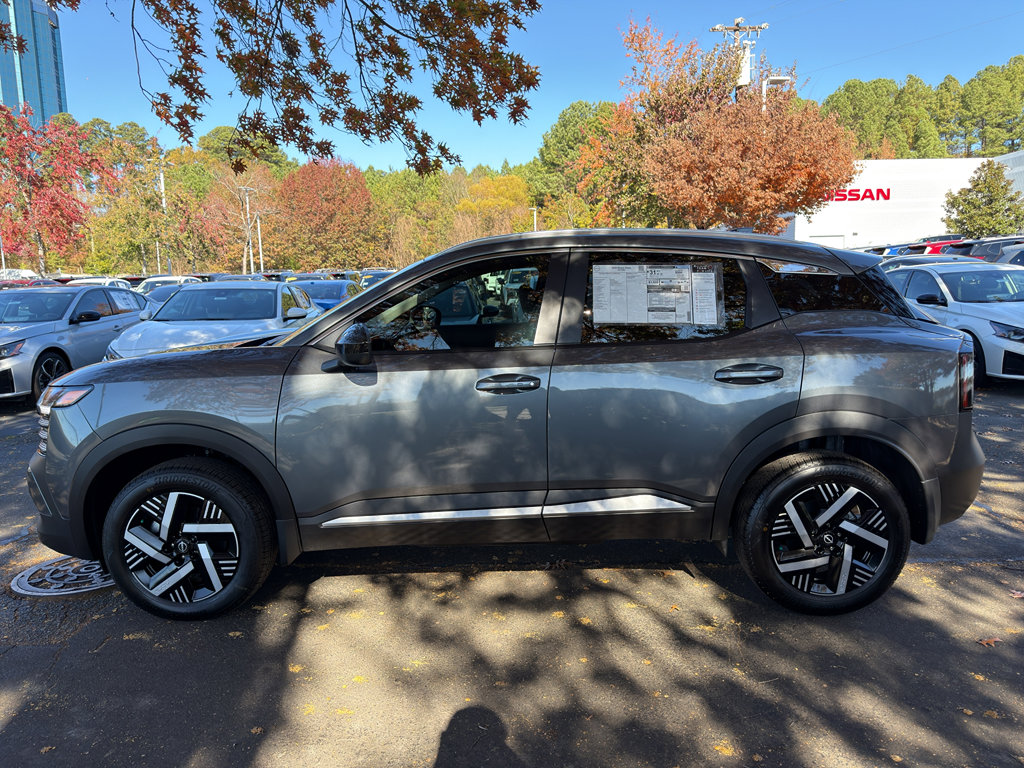 New 2026 Nissan Kicks SV image 4