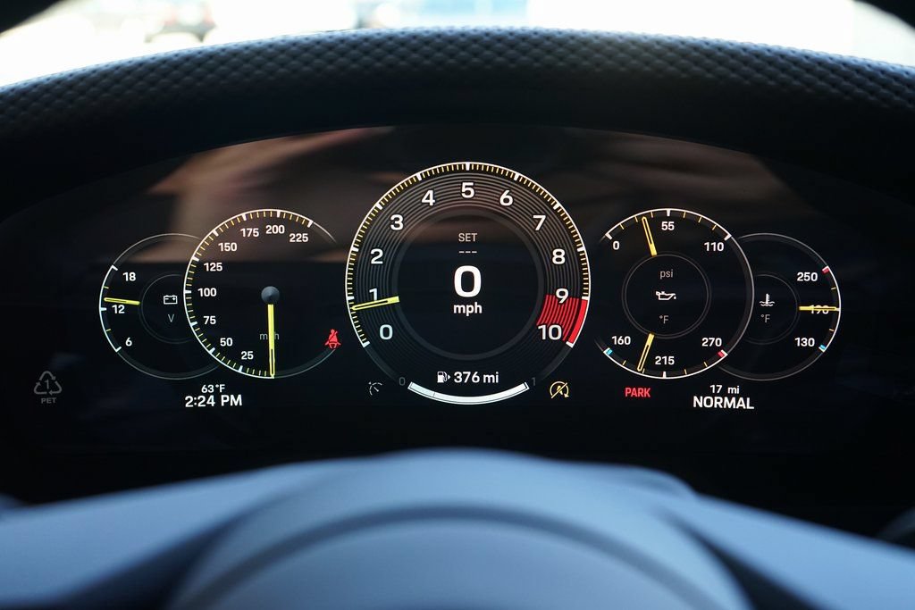 Used 2026 Porsche 911 GT3 RWD image 14