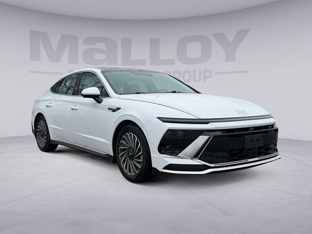 Used 2025 Hyundai Sonata Limited image 7
