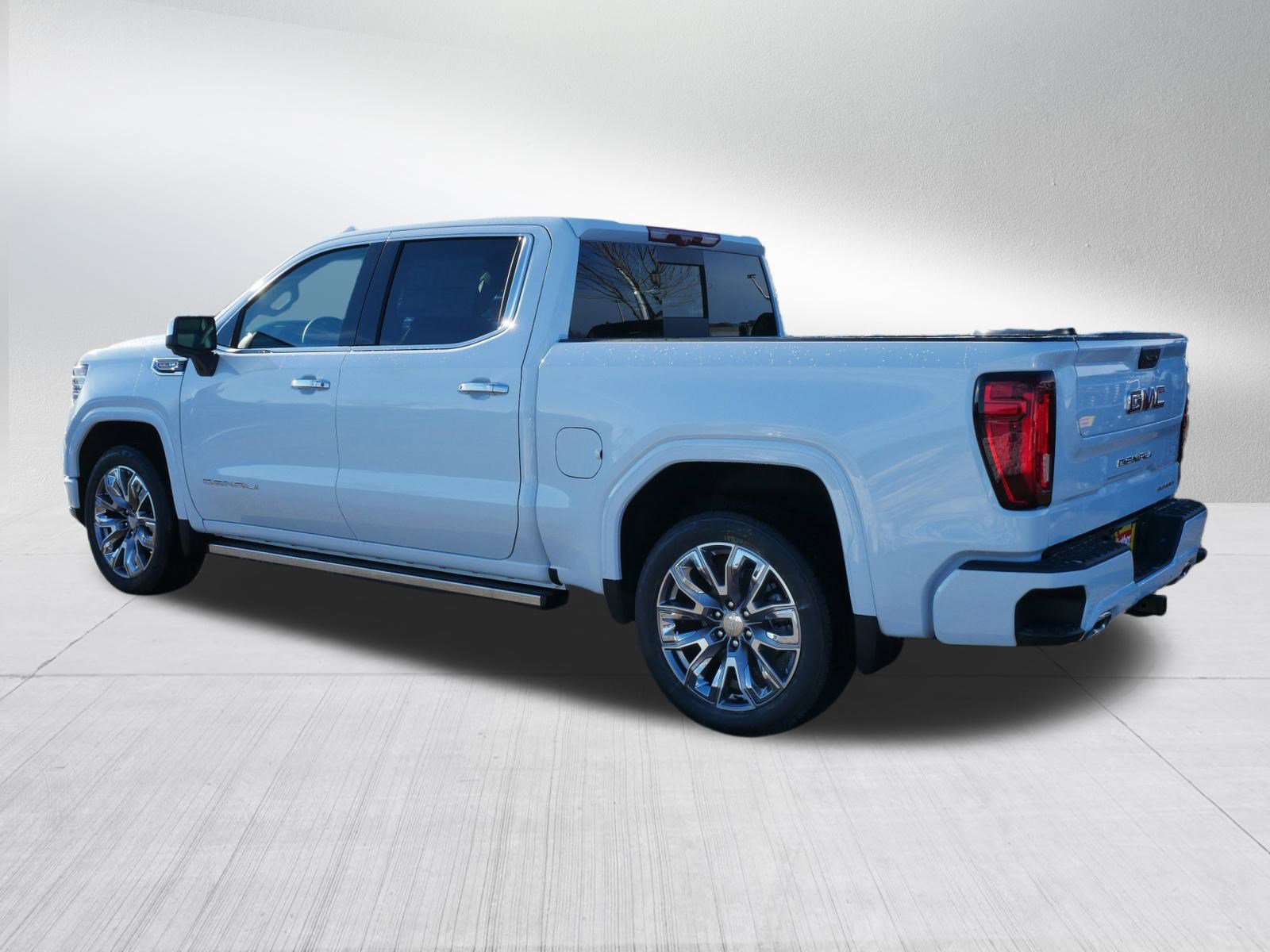 New 2026 GMC Sierra 1500 Denali AWD/4WD image 2