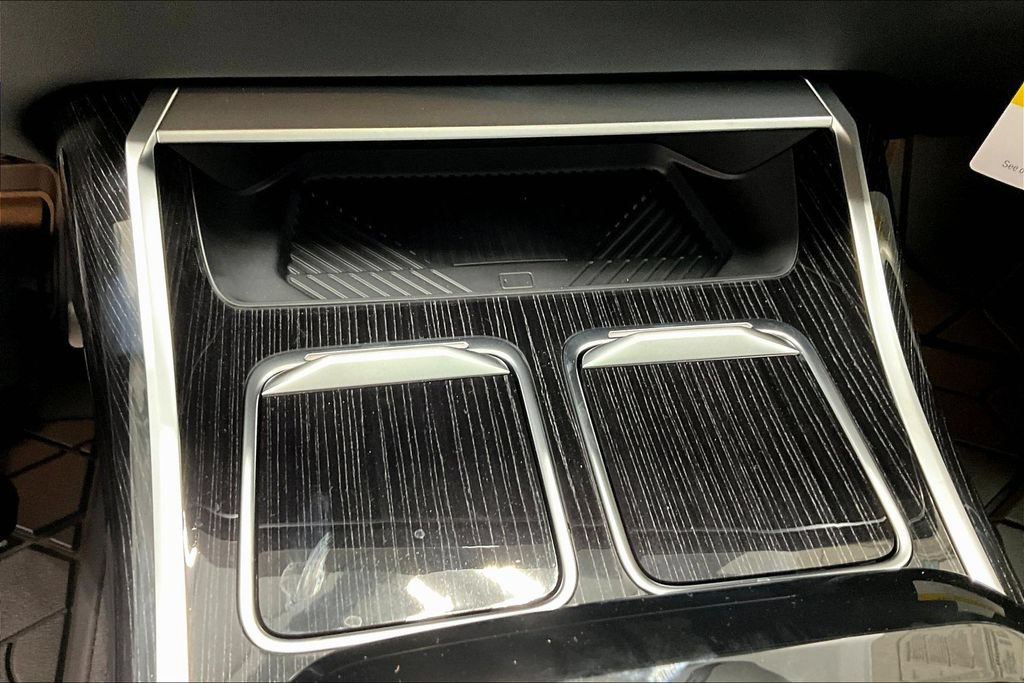 New 2026 BMW 740i RWD image 22