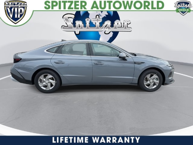 New 2026 Hyundai Sonata SE FWD image 16