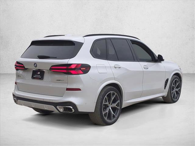 Used 2026 BMW X5 xDrive50e w/ M Sport Package image 5