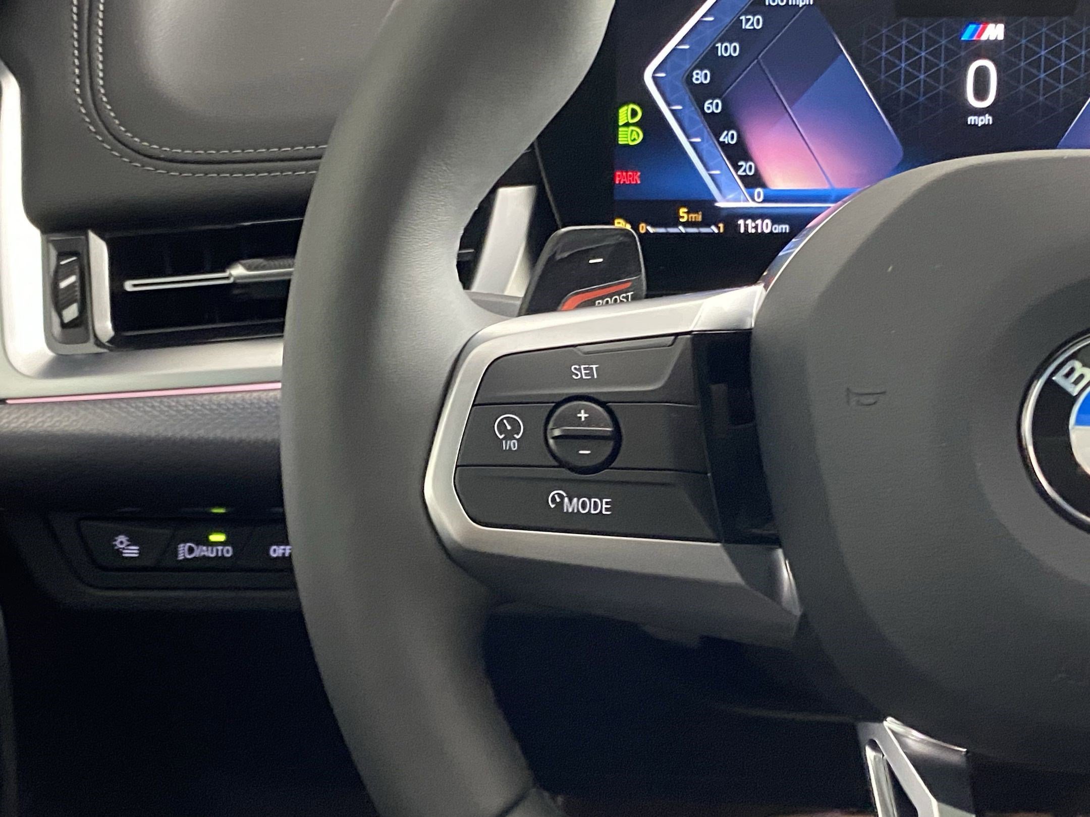 Used 2025 BMW X1 xDrive28i w/ Technology Package image 17