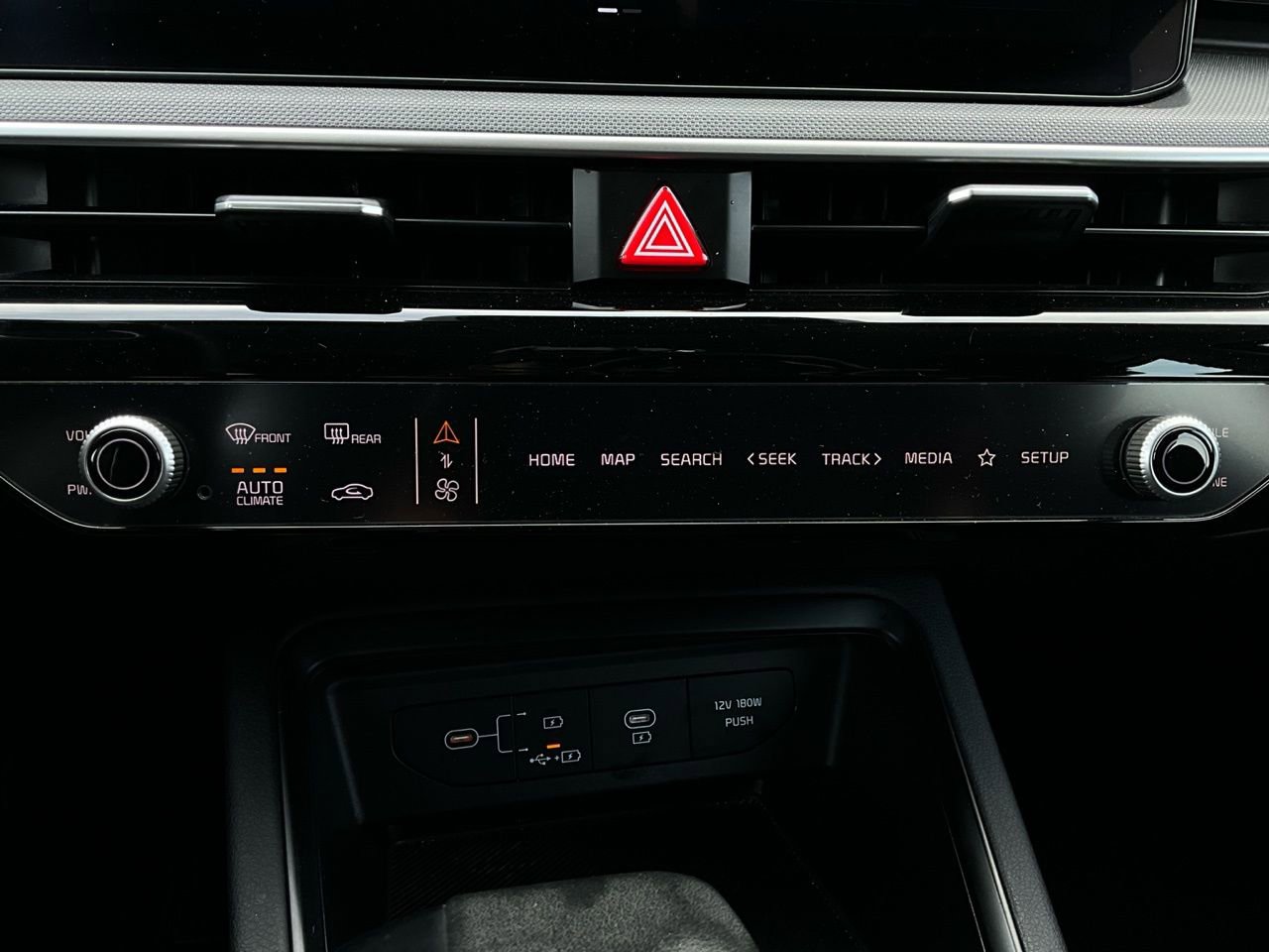 Used 2025 Kia K5 LXS image 28