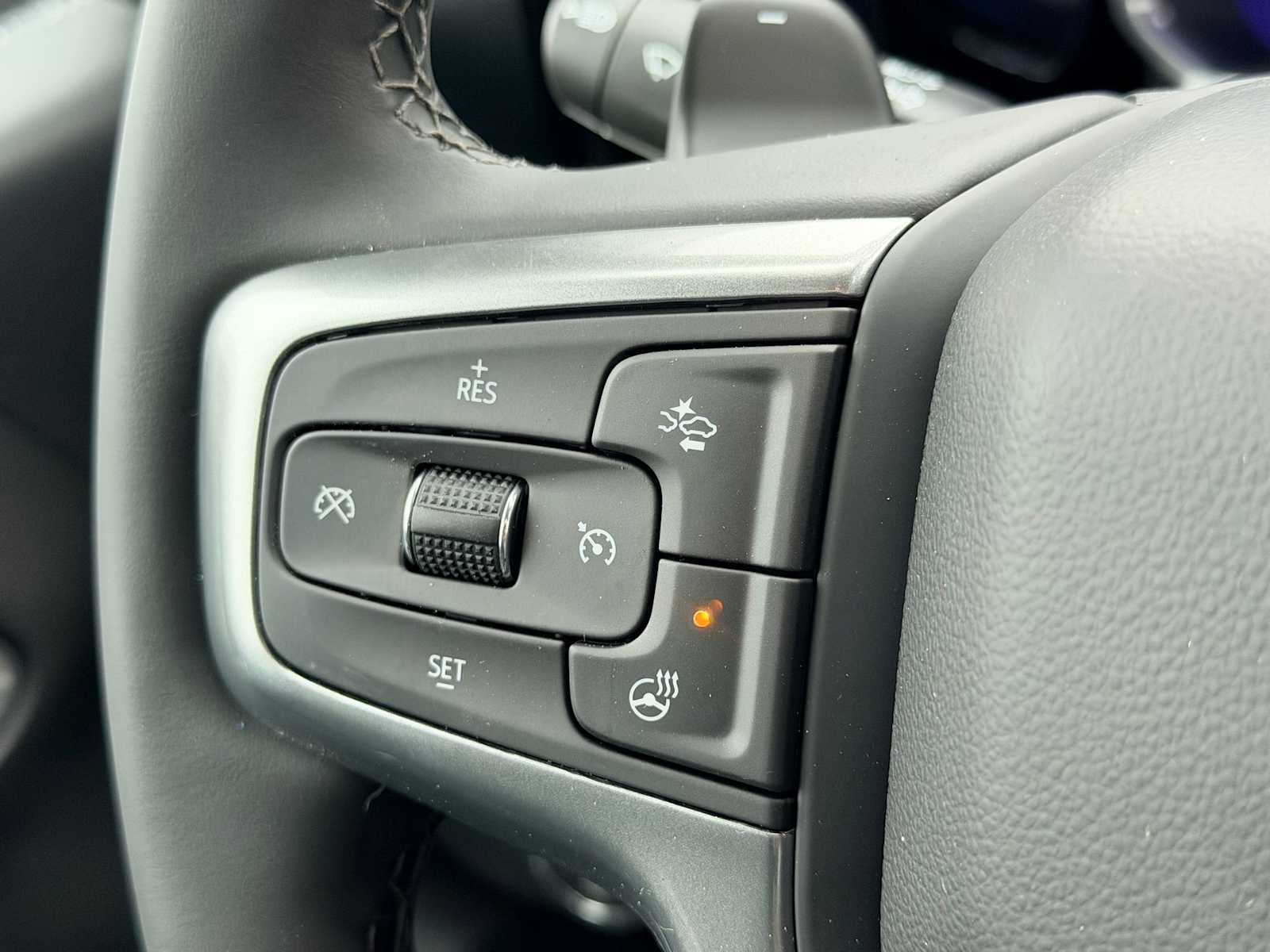 New 2026 Chevrolet Silverado 1500 RST w/ Dark Appearance Package image 28