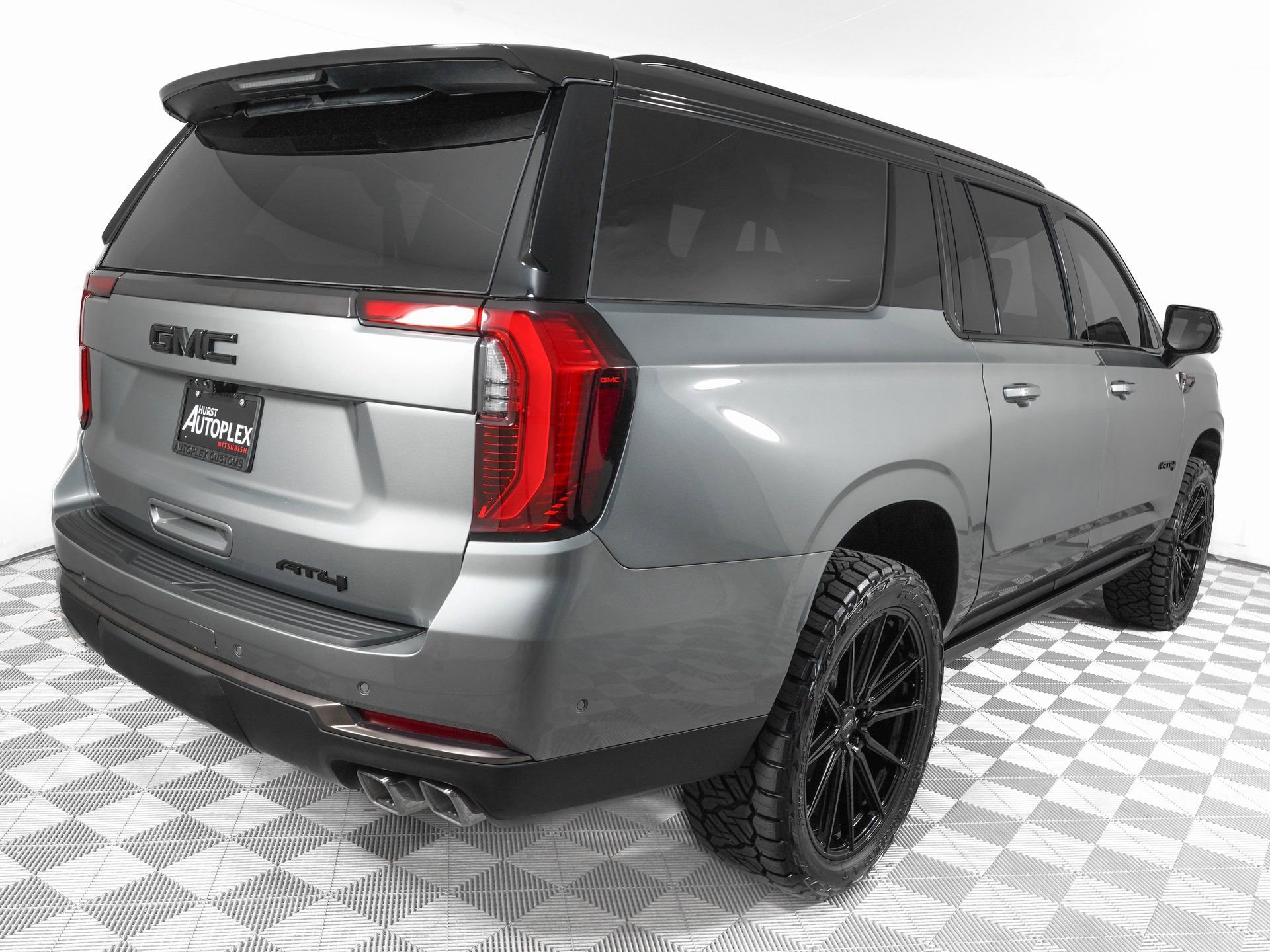 Used 2026 GMC Yukon XL AT4 Ultimate image 6