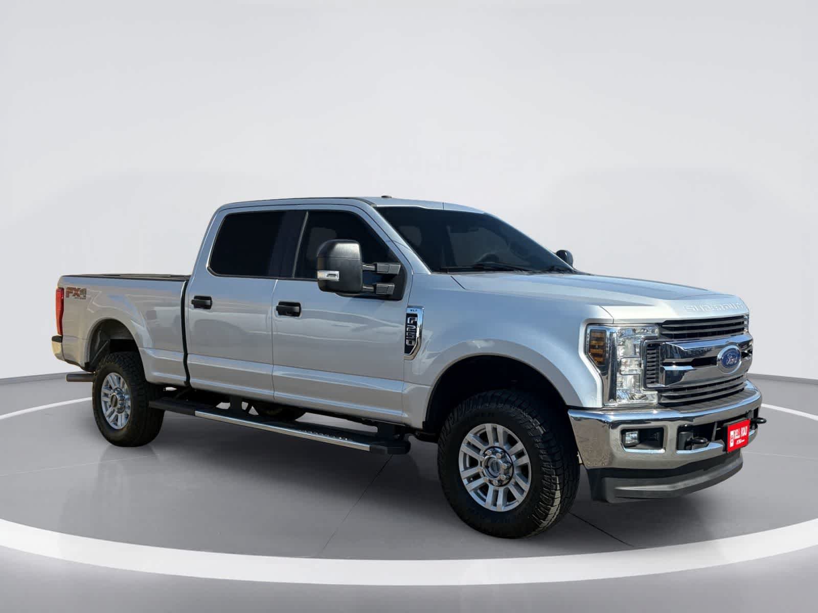 Used 2018 Ford F250 XLT w/ XLT Value Package AWD/4WD image 5