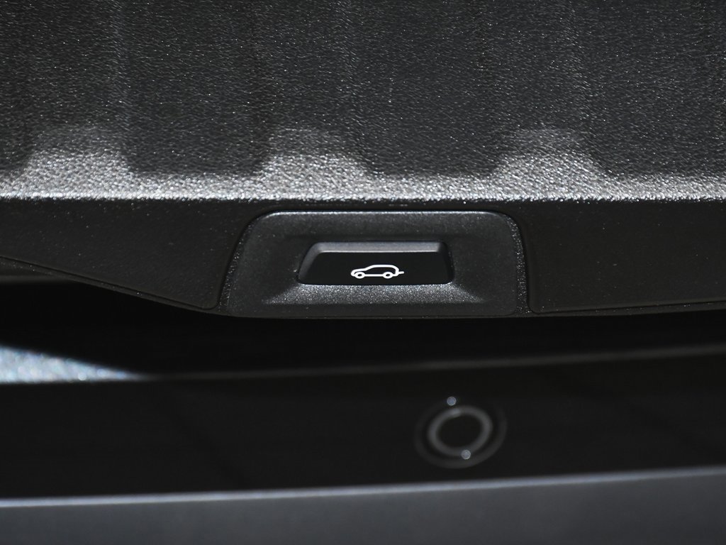 Used 2026 BMW X5 M60i image 81