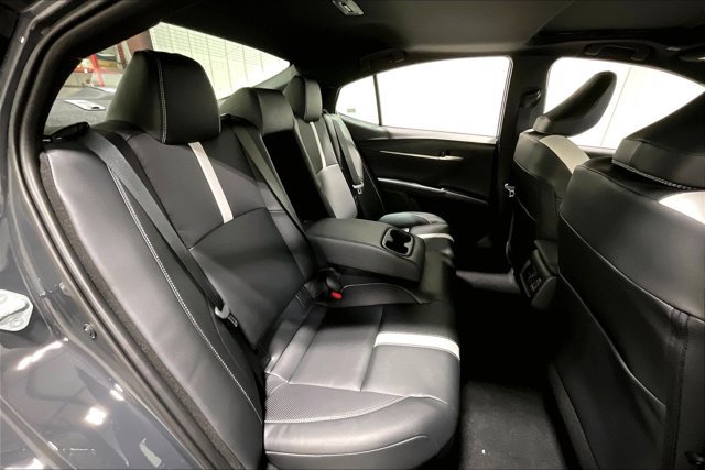 New 2026 Toyota Camry SE AWD/4WD image 27