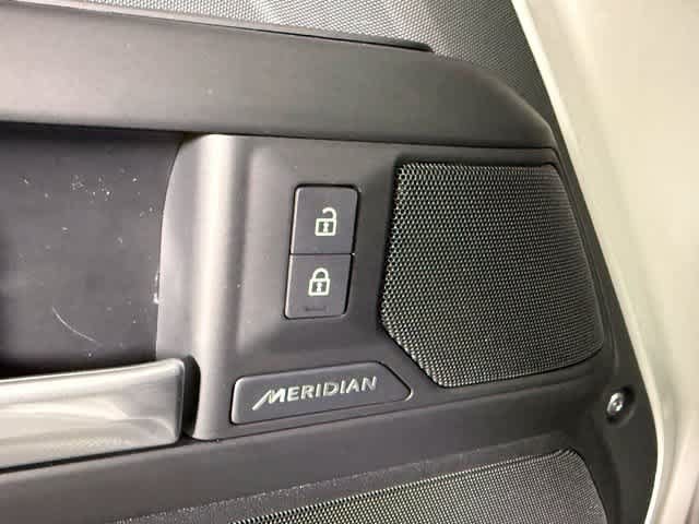 New 2026 Land Rover Defender 110 S AWD/4WD image 22