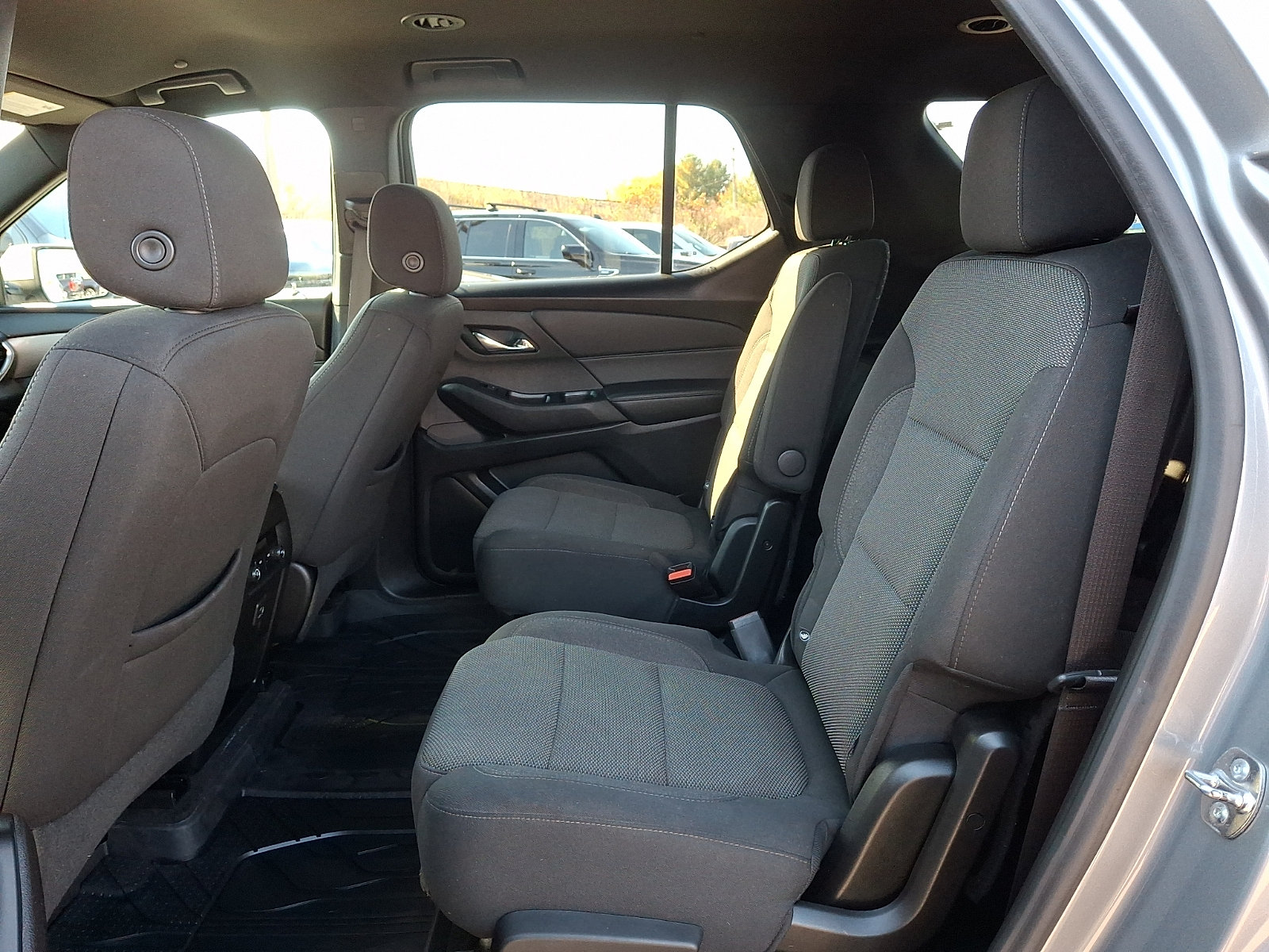 Certified 2024 Chevrolet Traverse LT w/ Midnight/Sport Edition AWD/4WD image 11