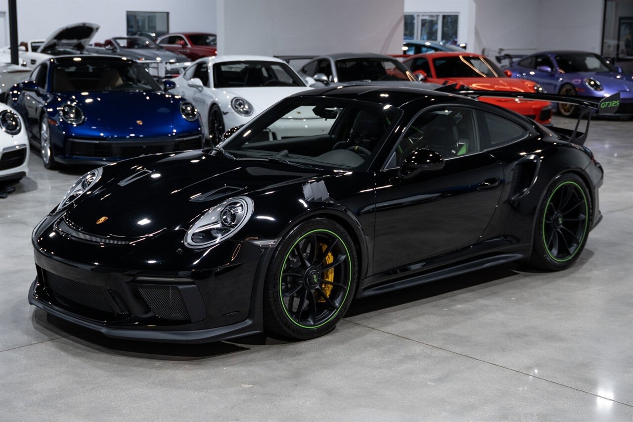 Used 2019 Porsche 911 GT3 RS RWD image 2