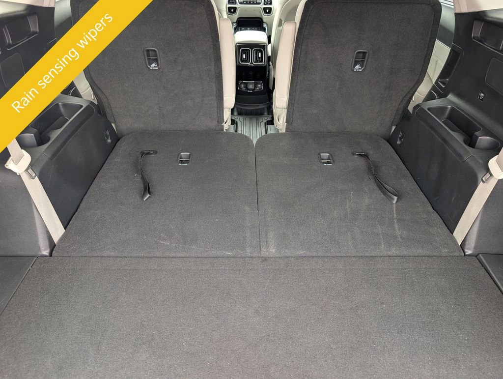 Certified 2023 Kia Sorento SX Prestige w/ Panoramic Sunroof Package image 23