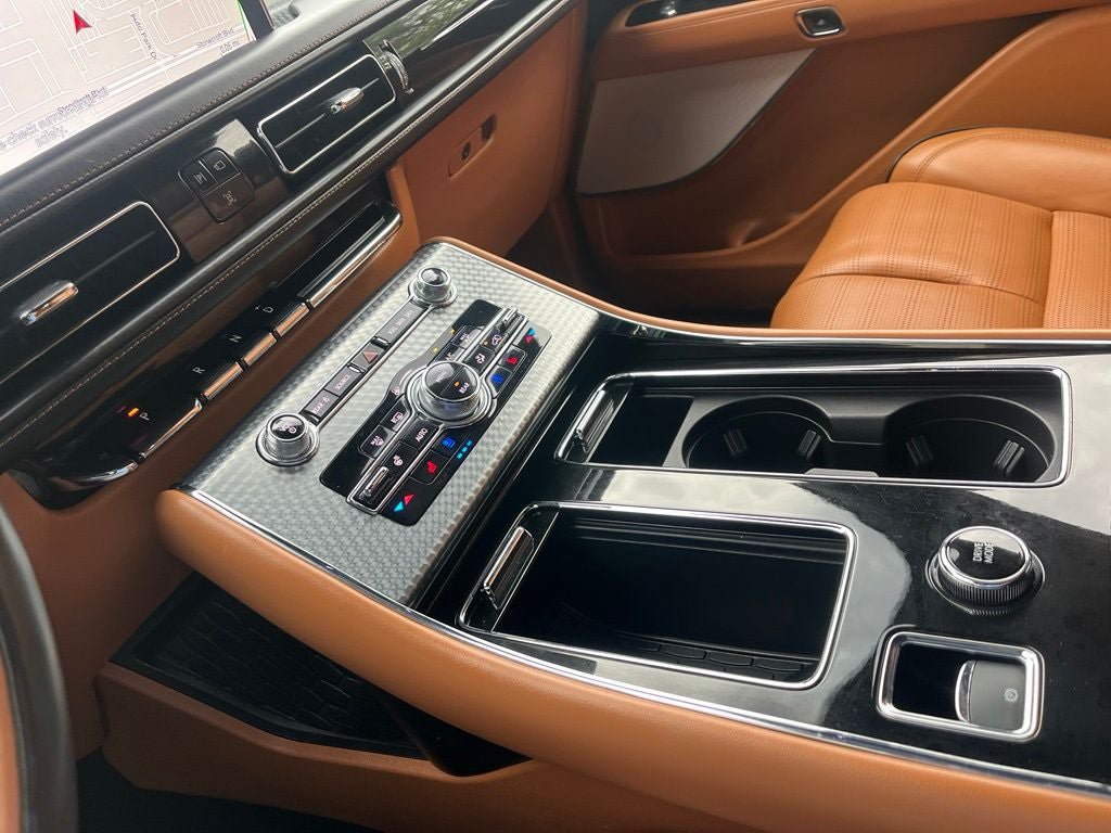 Certified 2022 Lincoln Aviator Black Label w/ Dynamic Handling Package AWD/4WD image 35