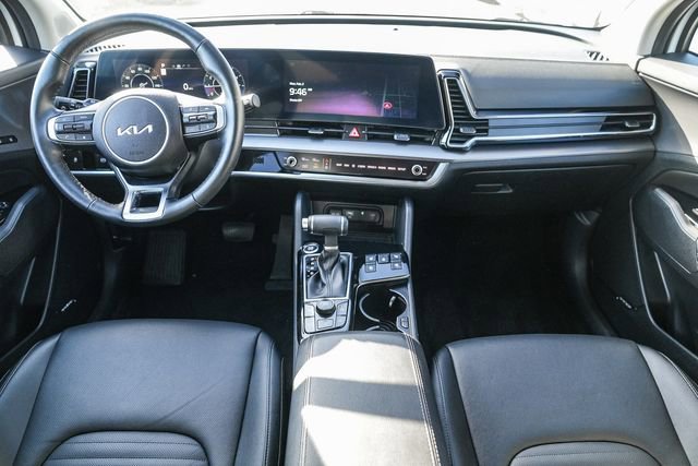 Used 2025 Kia Sportage SX image 13