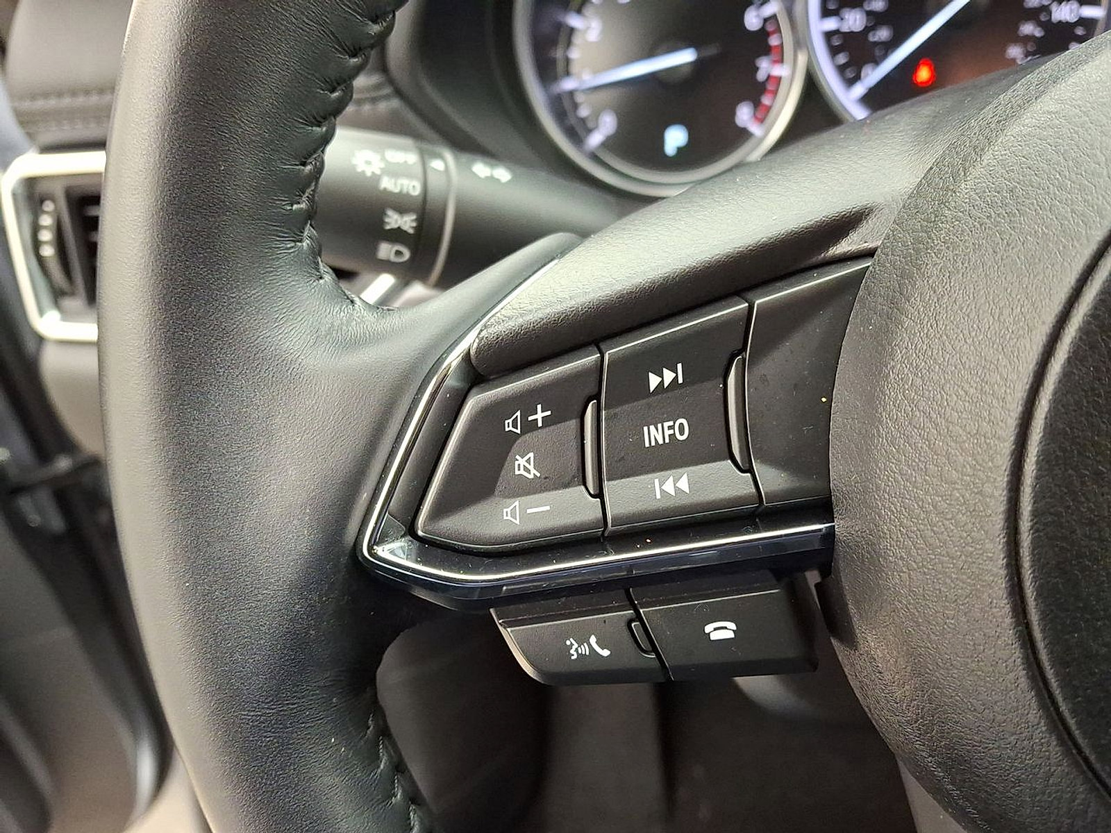 Used 2023 MAZDA CX-5 AWD 2.5 S w/ Select Package image 17