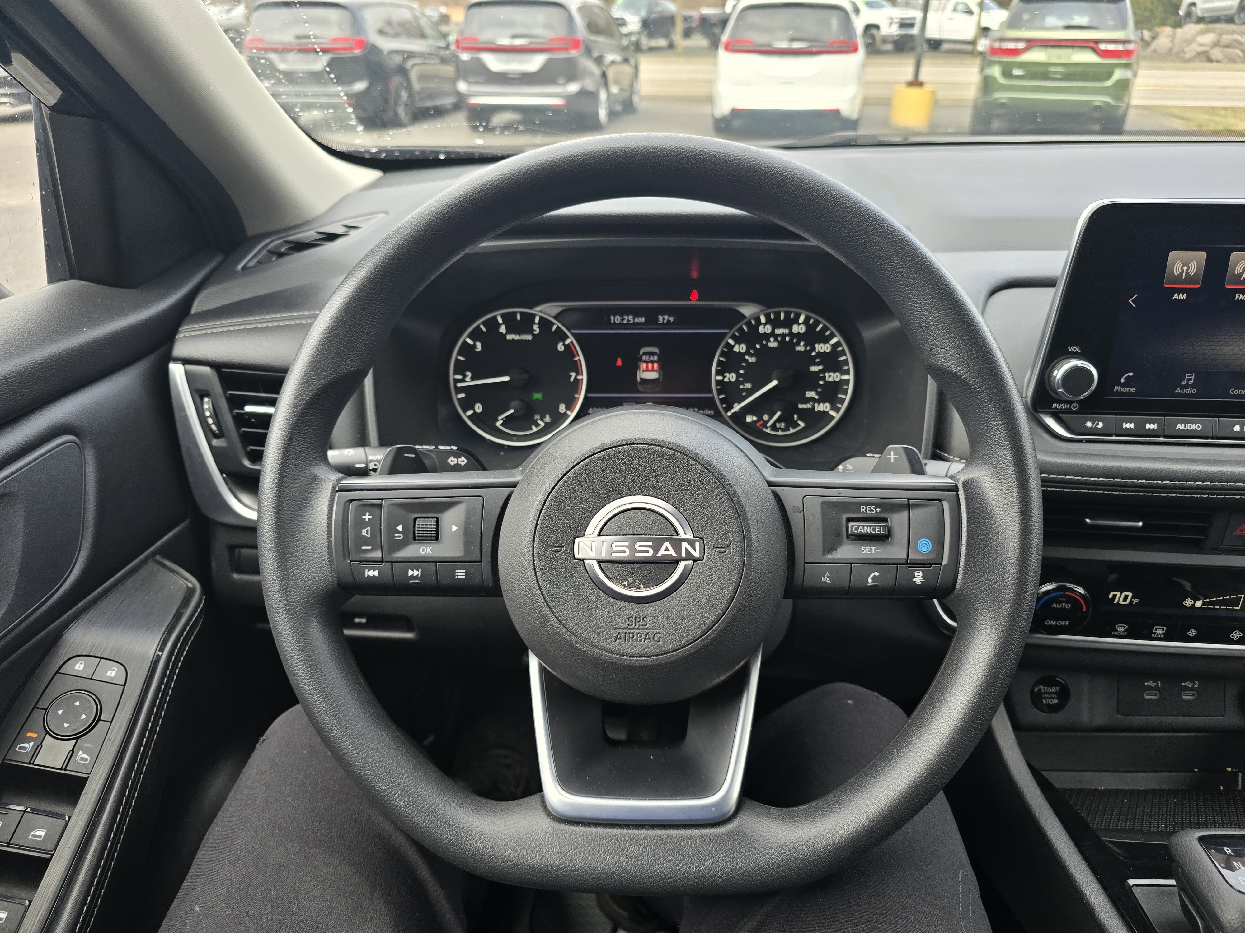 Used 2024 Nissan Rogue SV image 18