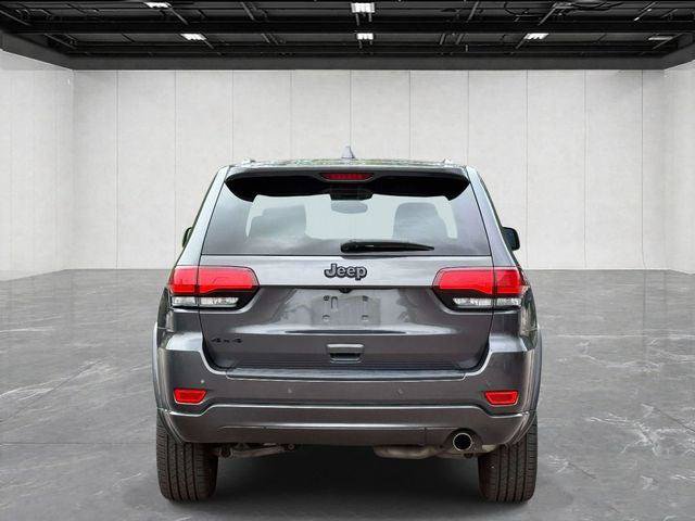 Certified 2019 Jeep Grand Cherokee Altitude AWD/4WD image 6
