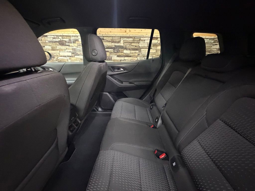 Used 2025 Chevrolet Equinox LT AWD/4WD image 27