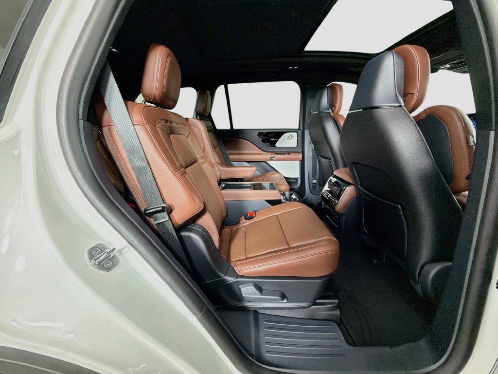 New 2026 Lincoln Aviator Reserve AWD/4WD image 29