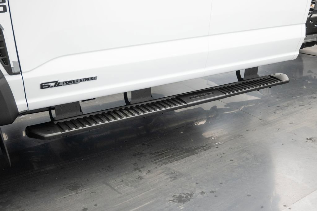 New 2026 Ford F550 XL image 19