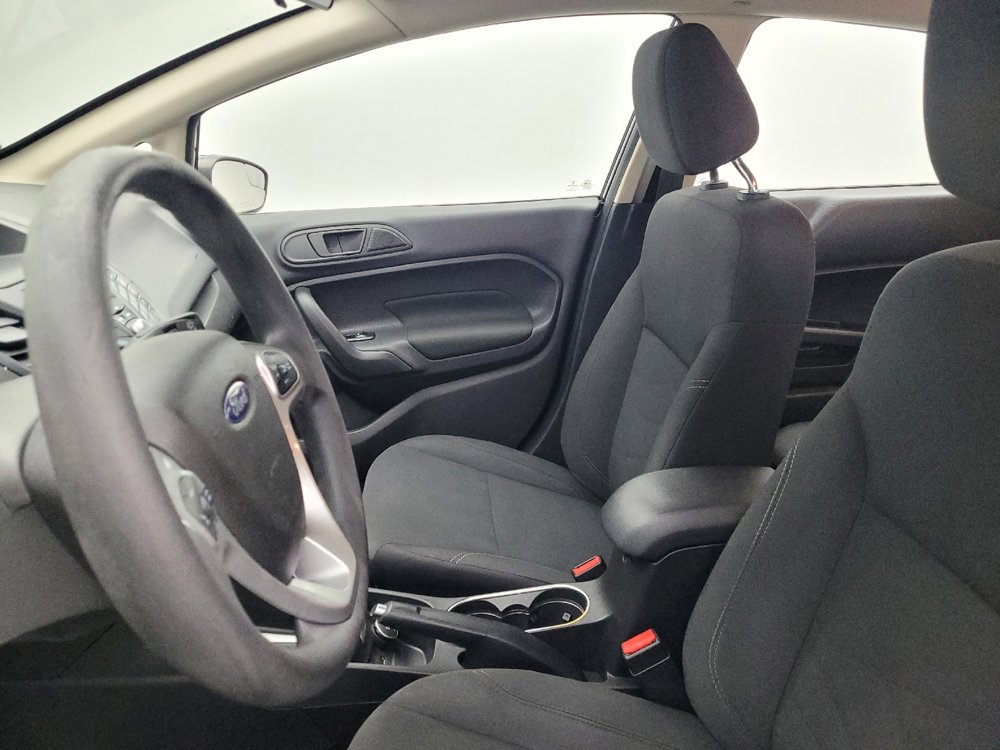 Used 2018 Ford Fiesta SE FWD image 17
