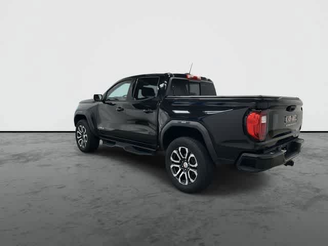 Used 2023 GMC Canyon AT4 w/ AT4 Premium Package AWD/4WD image 9