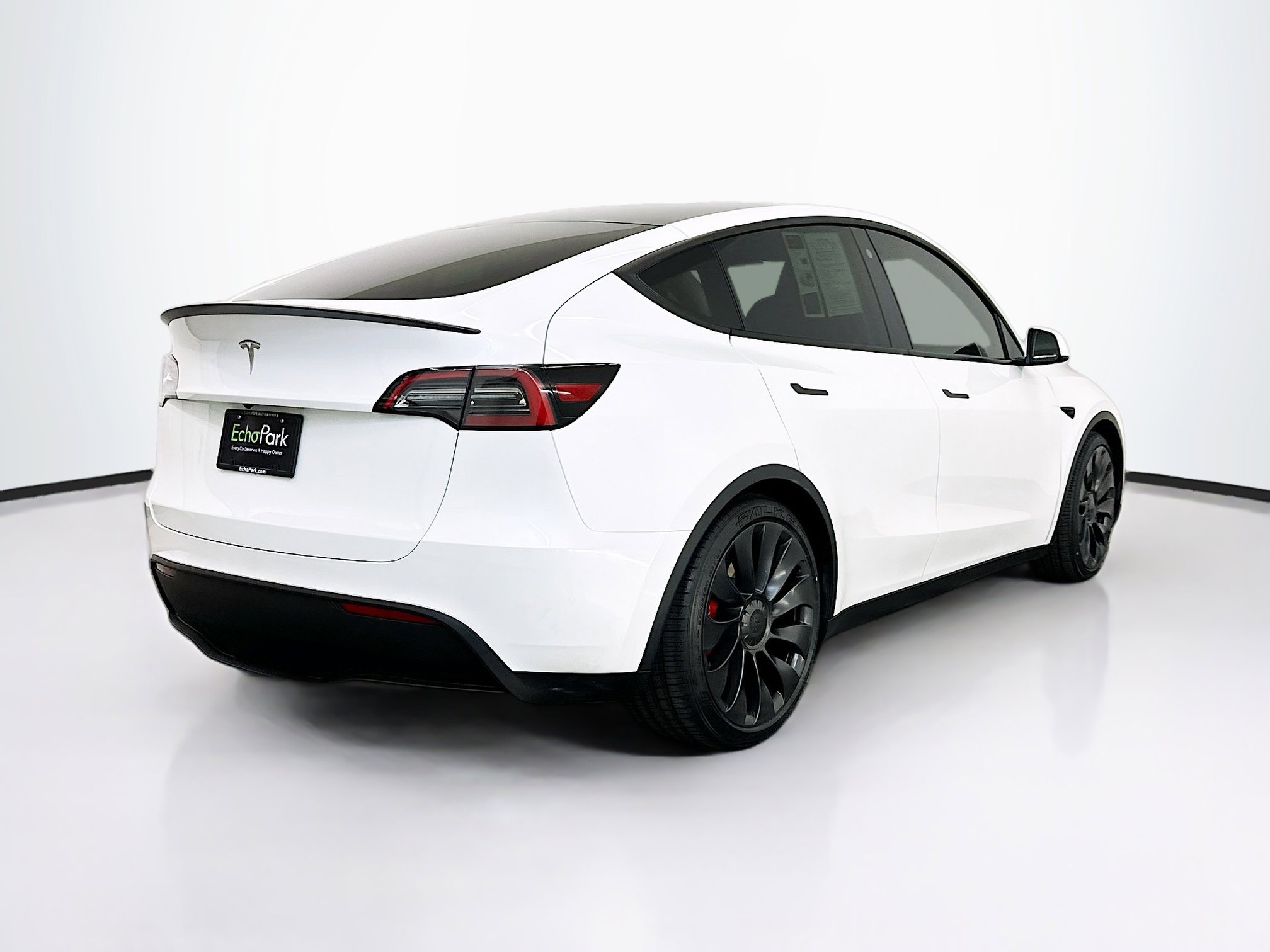 Used 2023 Tesla Model Y Performance image 9