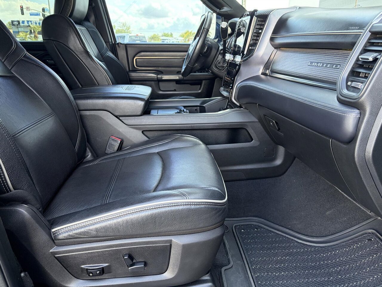 Used 2019 RAM 2500 Limited image 34