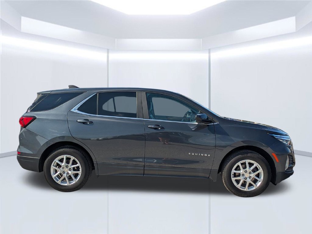 Used 2023 Chevrolet Equinox LT AWD/4WD image 7