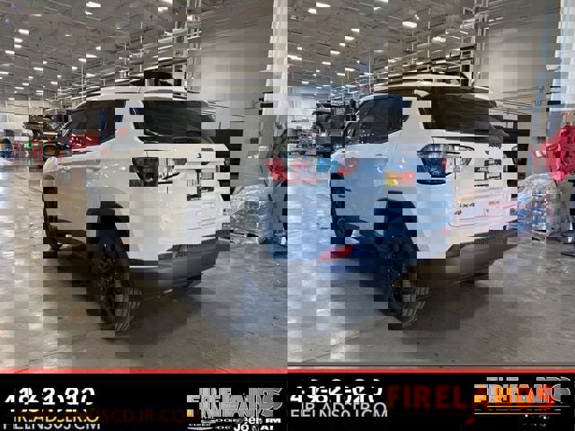 New 2025 Jeep Compass Latitude w/ Sun & Sound Group image 7