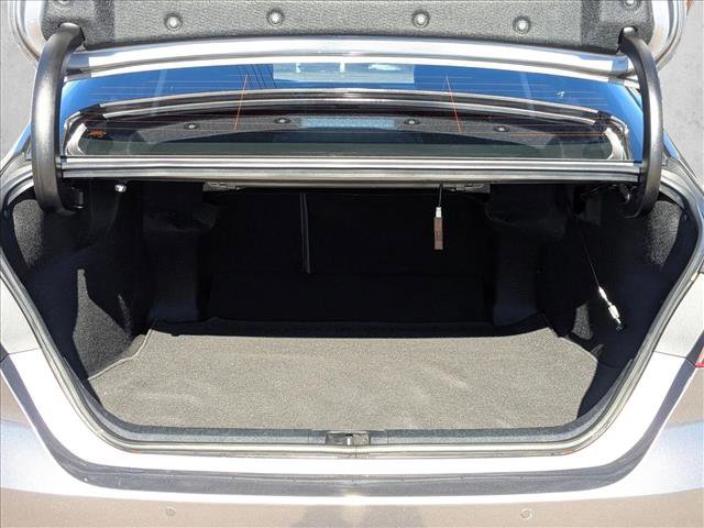 Used 2018 Toyota Camry XLE image 21