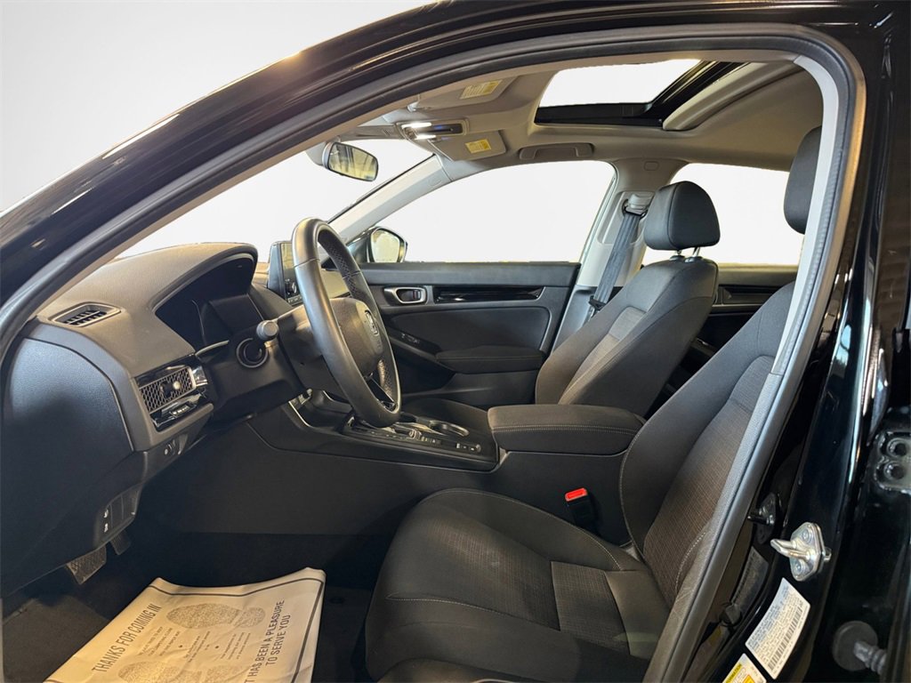 Used 2024 Honda Civic EX image 12