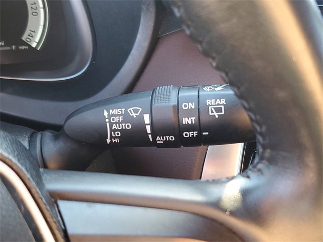 Used 2024 Toyota Venza Limited image 15