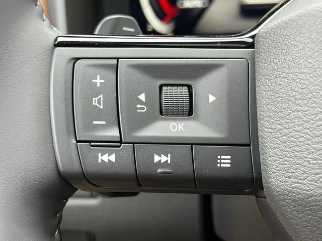 New 2026 Nissan Rogue Platinum image 17