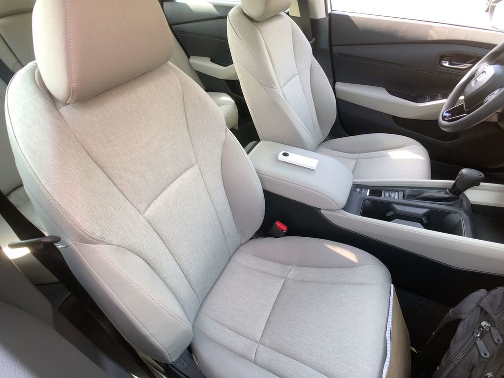 Certified 2025 Honda Accord LX image 24