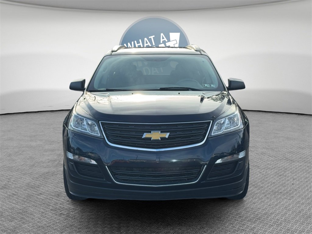 Used 2017 Chevrolet Traverse LS image 3